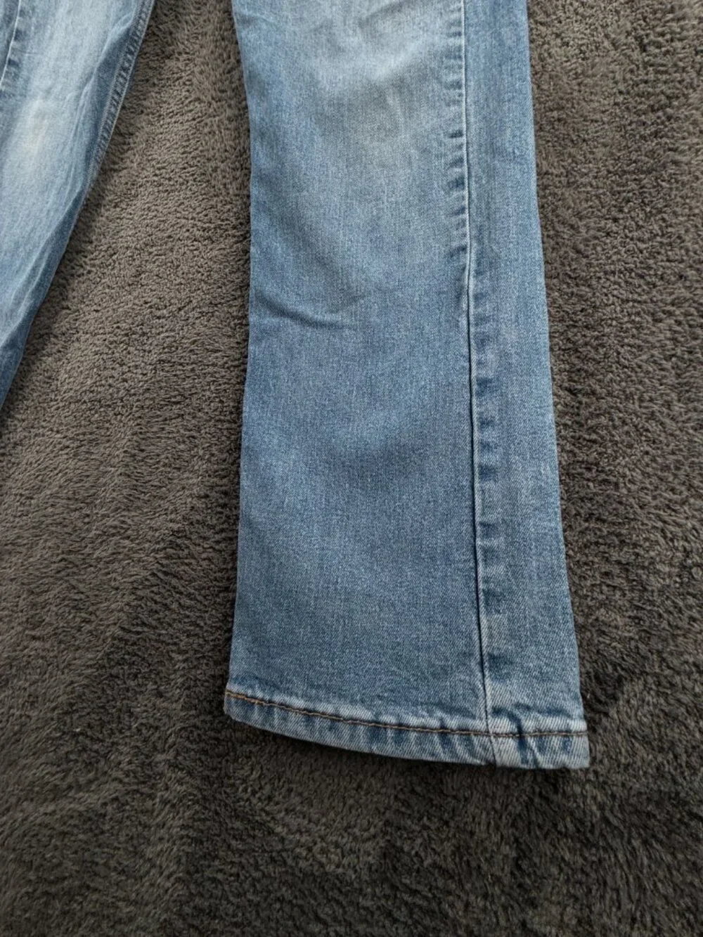 Levi's 505 Denim Jeans Blue ACTL 31x29 Zip Fly Cotton Blend Workwear Outdoors